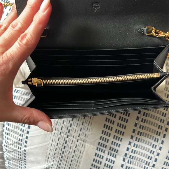 Chain Wallet-MCM - Picture 5 of 5